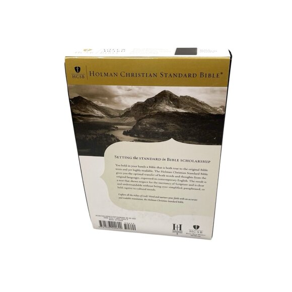 HCSB Holman Christian Standard Gift & Award Bible - Picture 4 of 9